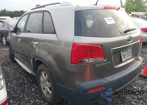 2011 Kia Sorento Lx из США, поврежденный, VIN 5XYKTCA16BG187010